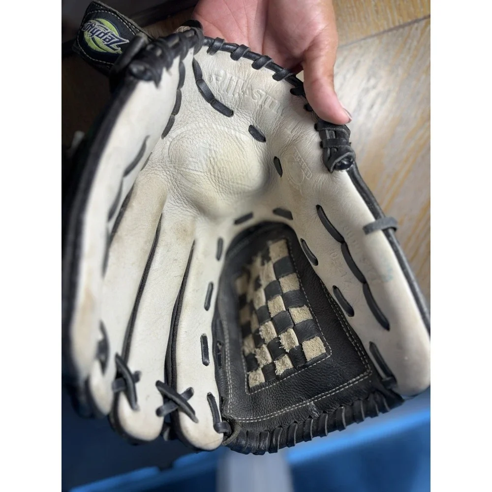 Rawlings Zephyr T-Ball Baseball Glove 11.25